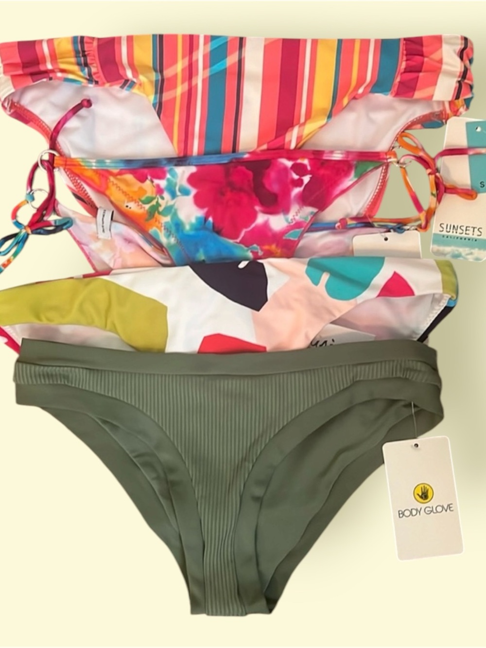 Swimsuit Bottoms Size Small NWT
